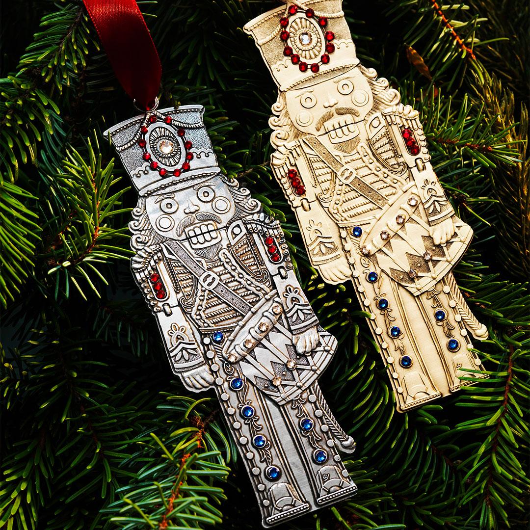 The Nutcracker Prince Drummer Ornament (Bronze)