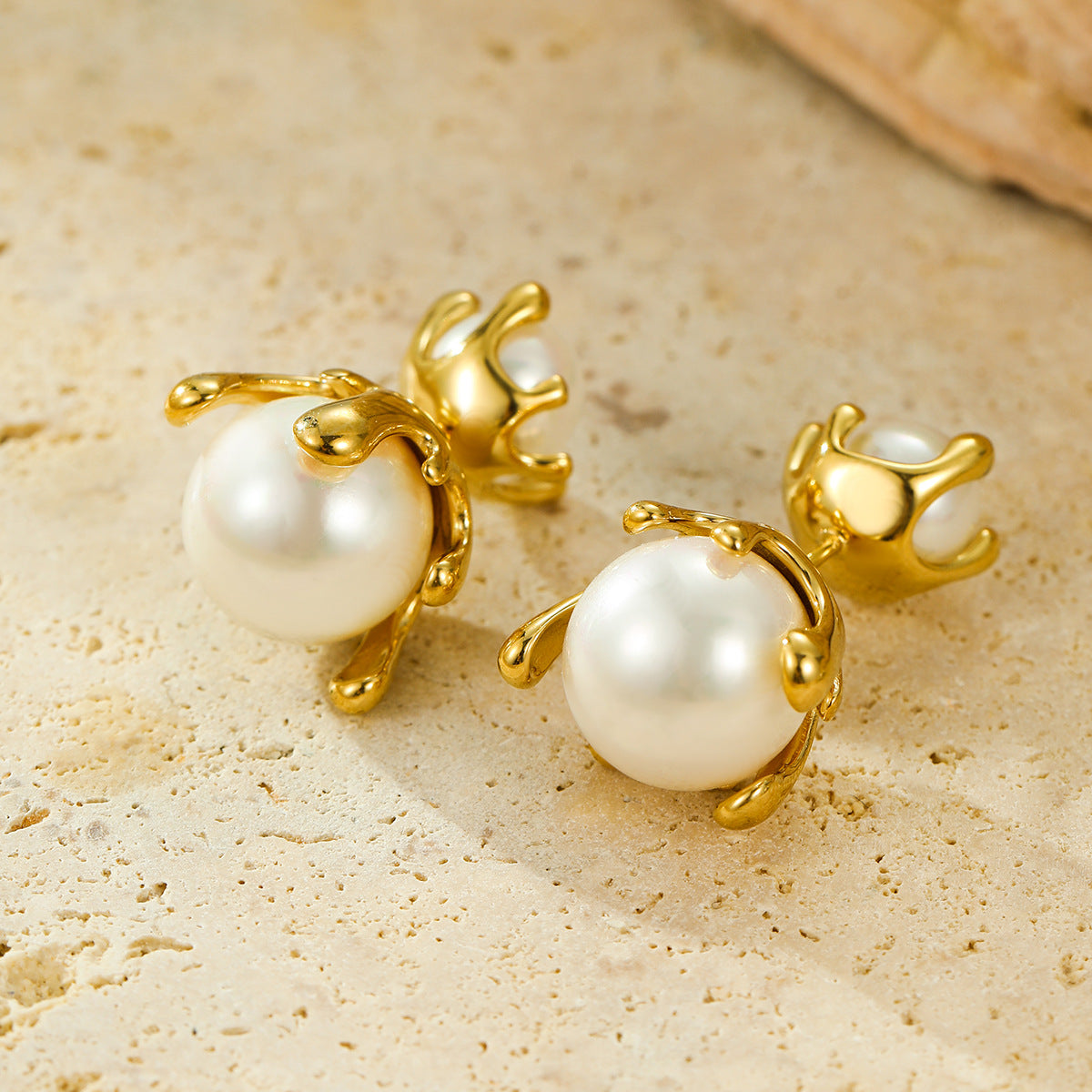 French All Matching Retro Titanium Steel One for Dual Wear Pearl Stud Earrings Personality Trend Light Luxury Earrings Women