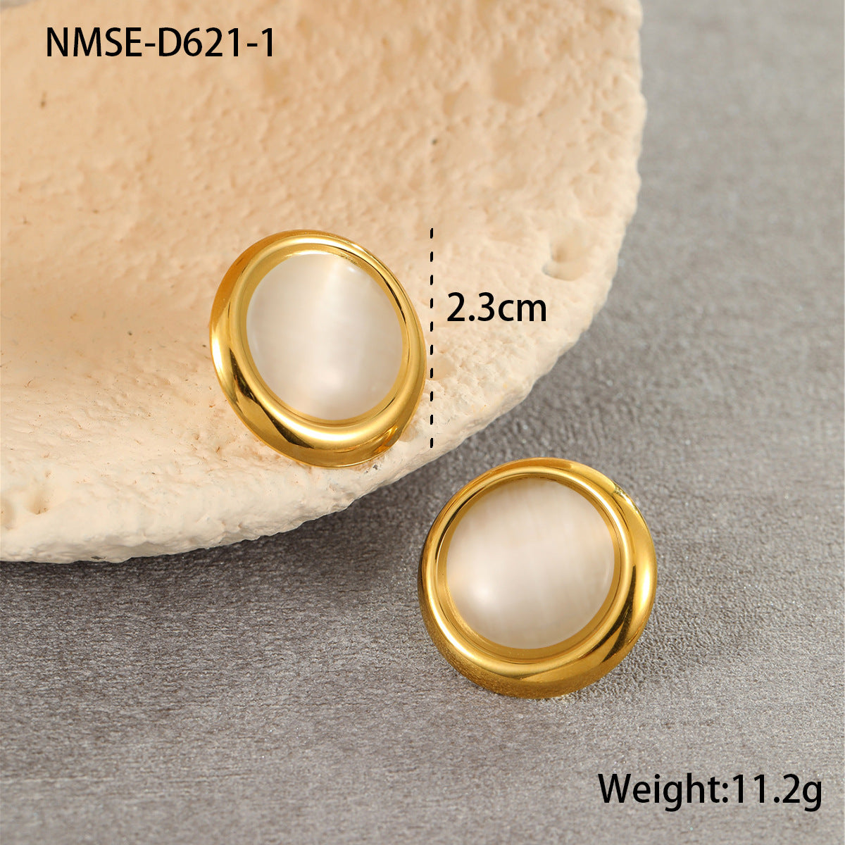 Titanium Steel Earrings Love Heart Shaped Cat Eye Earrings Open Ring High Sense Ornament