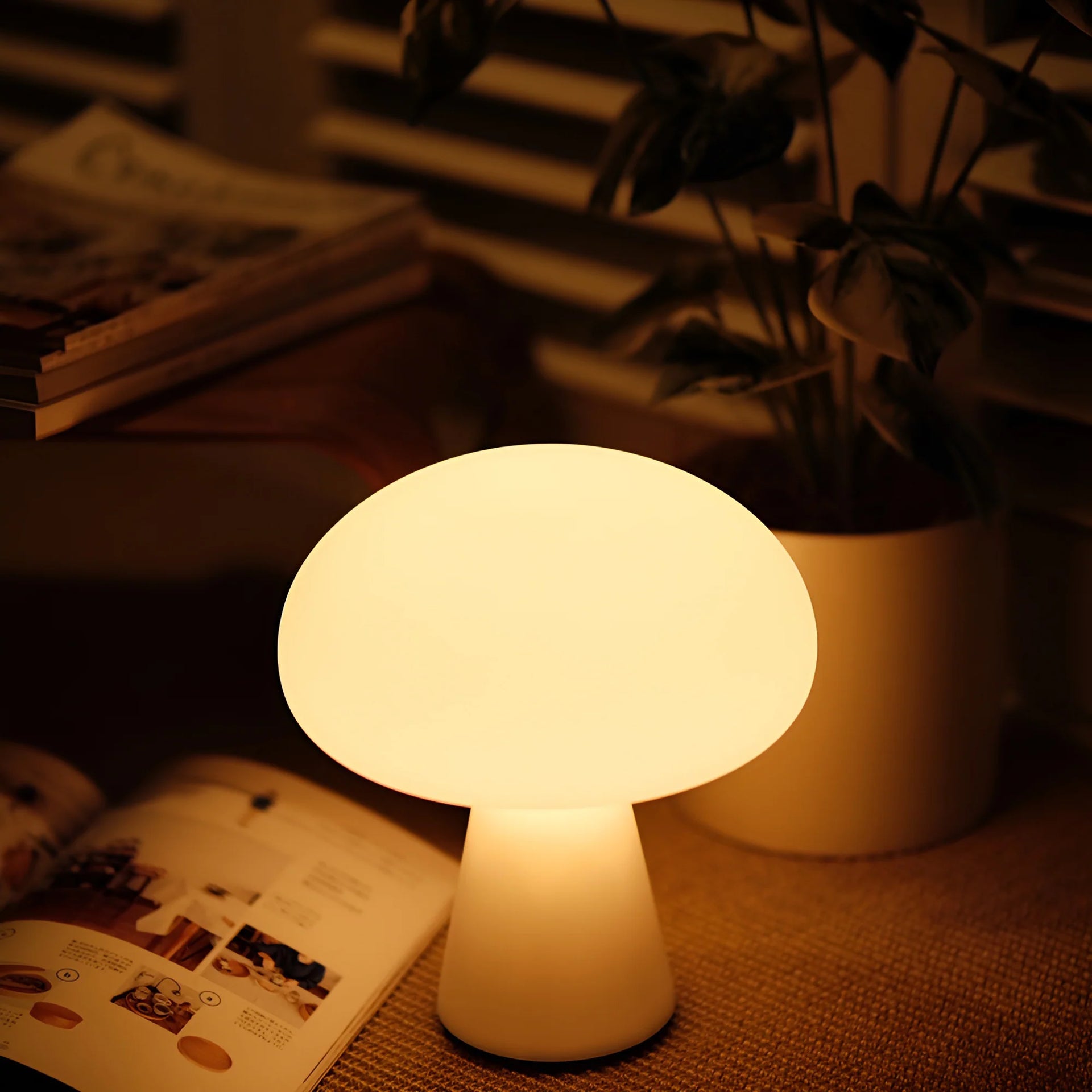 Frosted Glass Obello Table Lamp