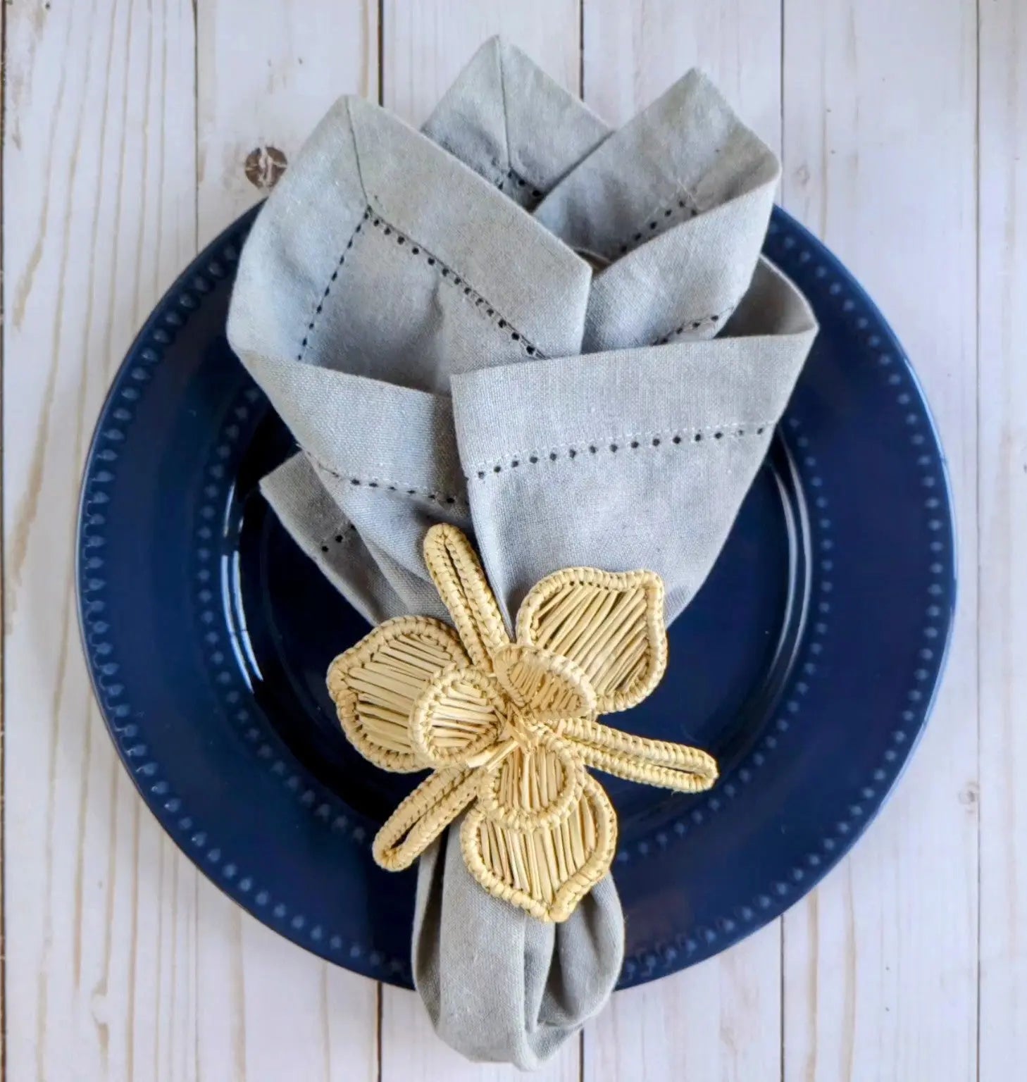 Orchid Handwoven Iraca Napkin Ring