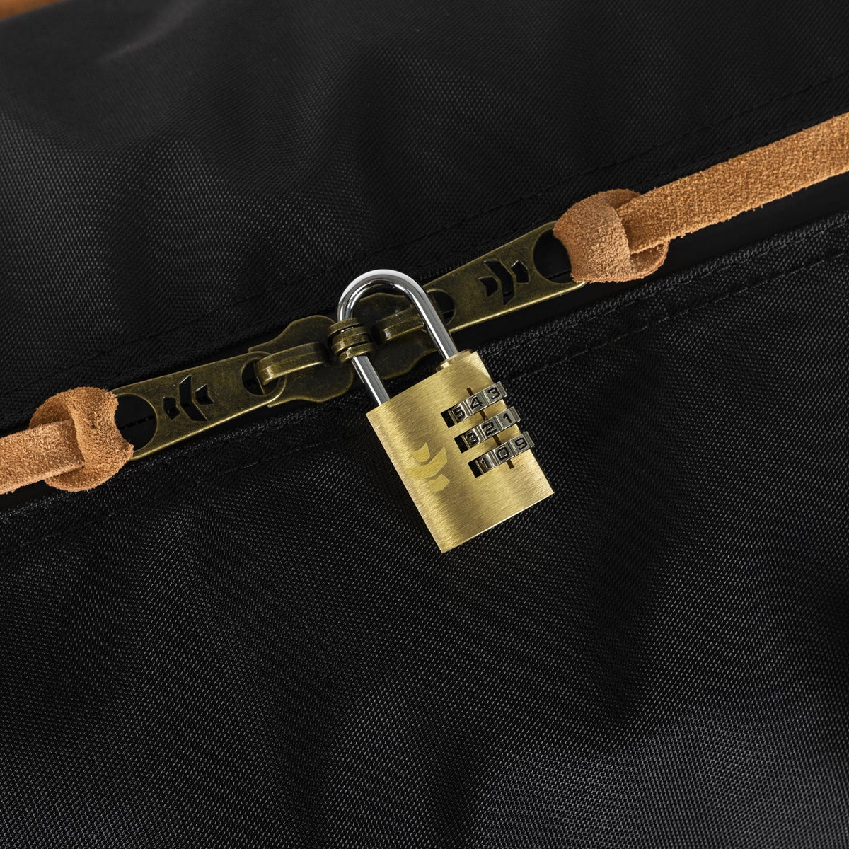 The Overnighter - Smell Proof Small Duffle