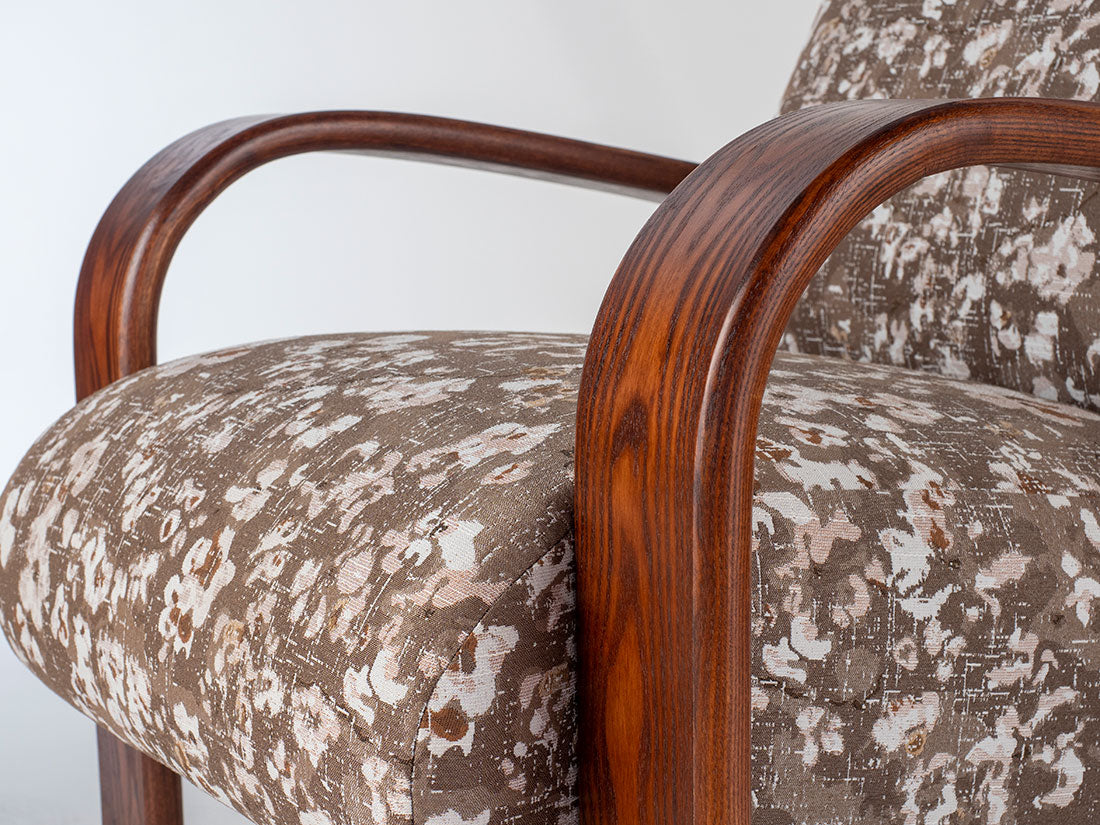 Lounge Chair – Flowers