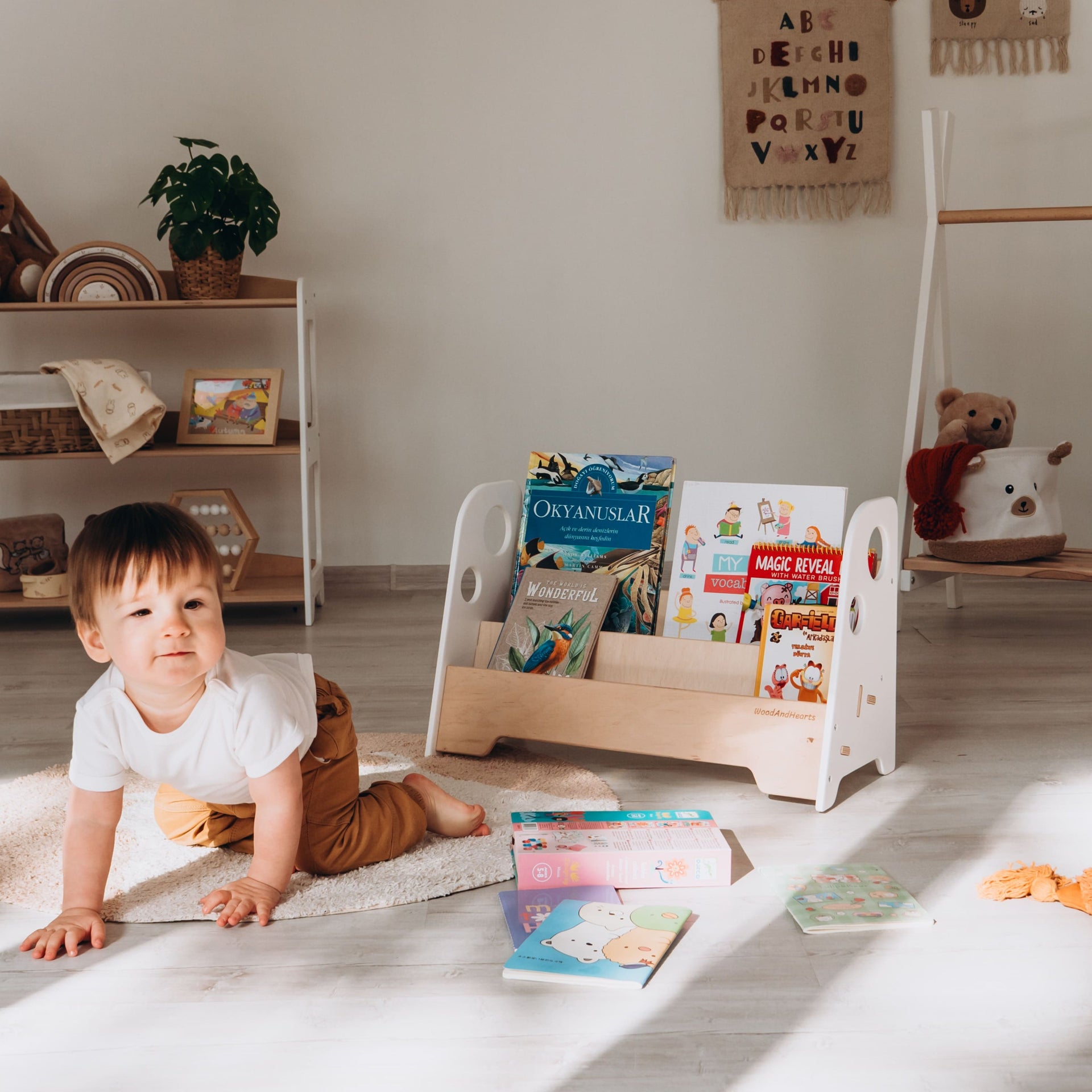 Kids Bookshelf