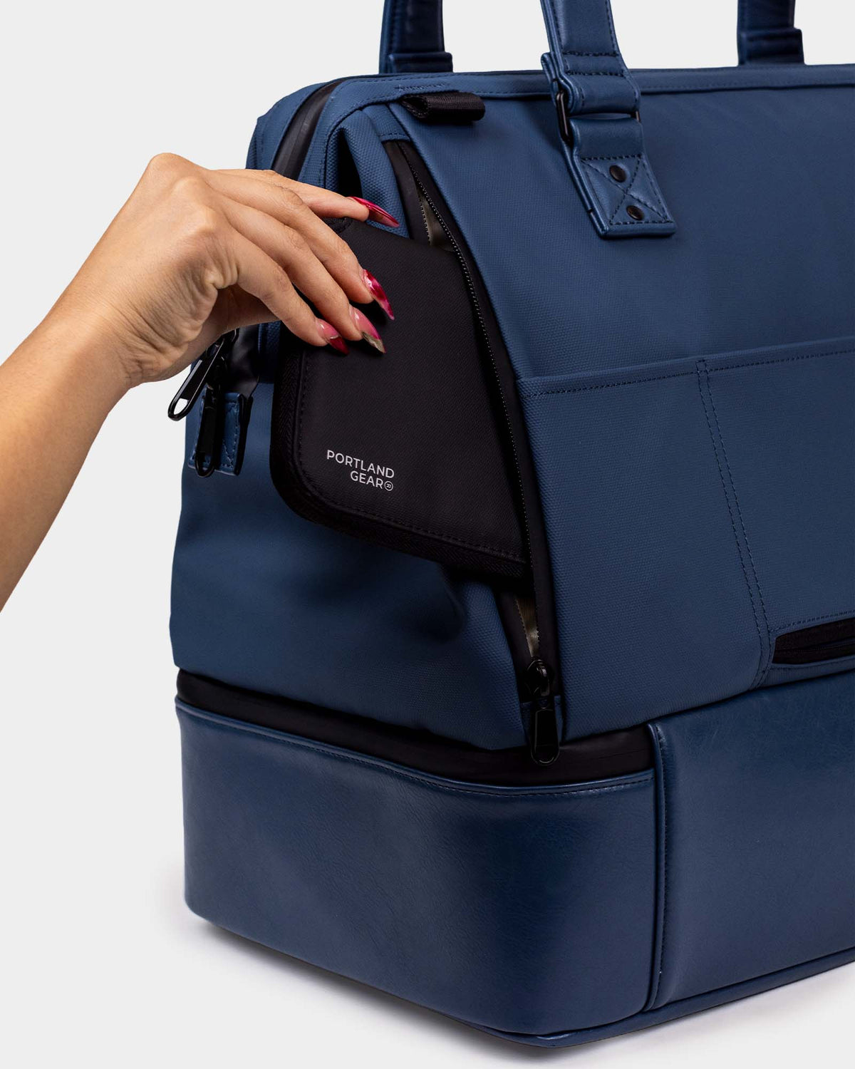 Cascade Weekender - Standard