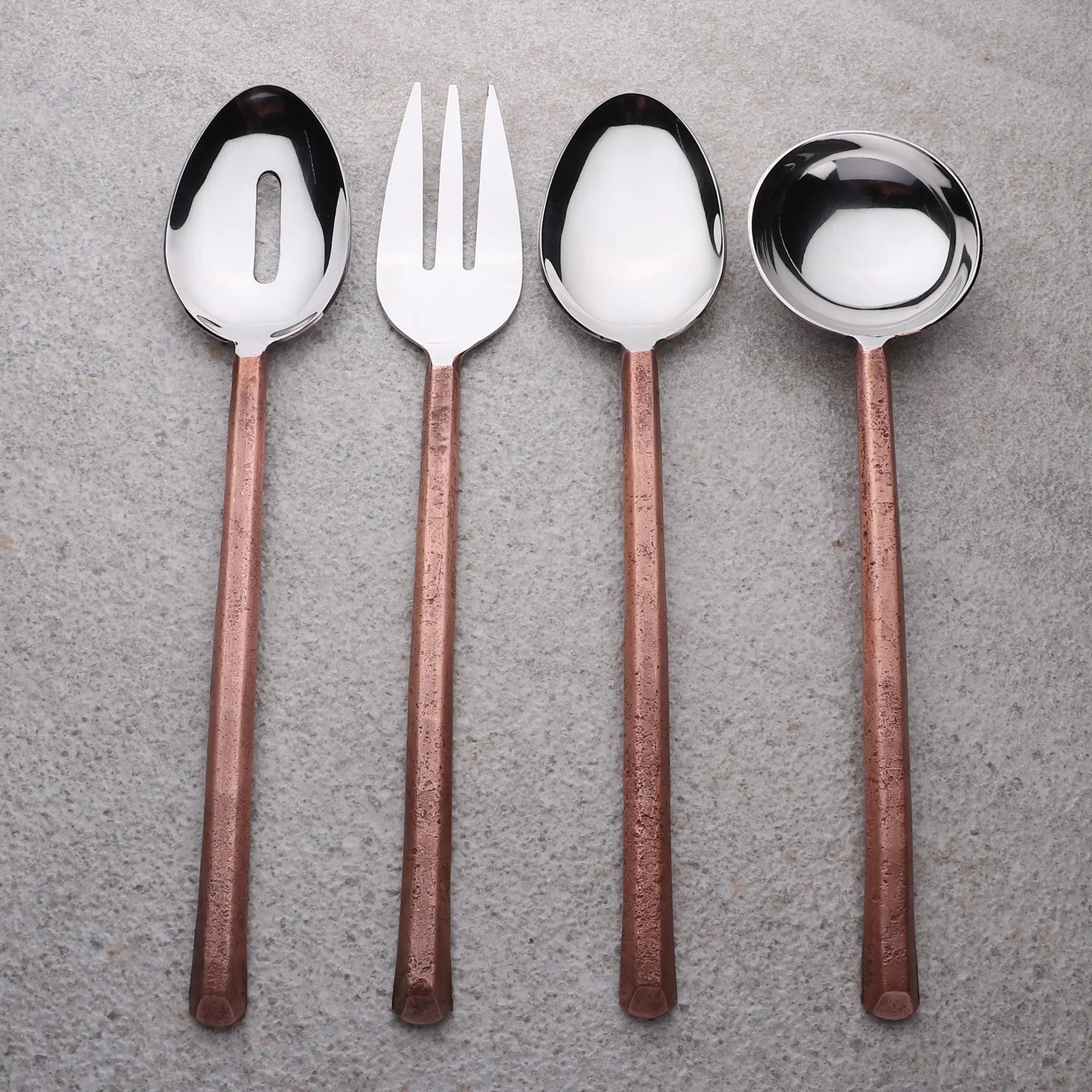 PLATEAU HOSTESS 4 PC. SET