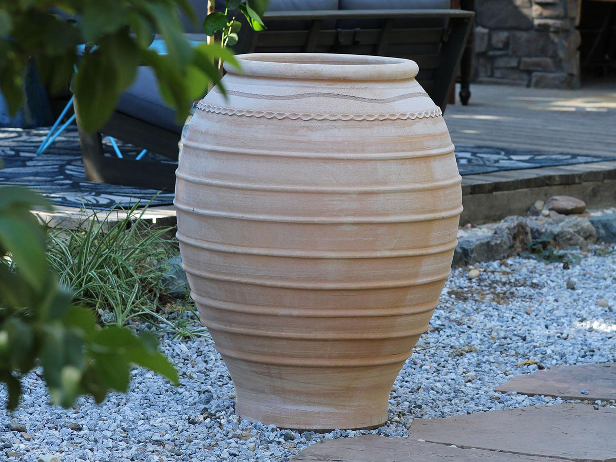 Koronios Planter By Plantatorem