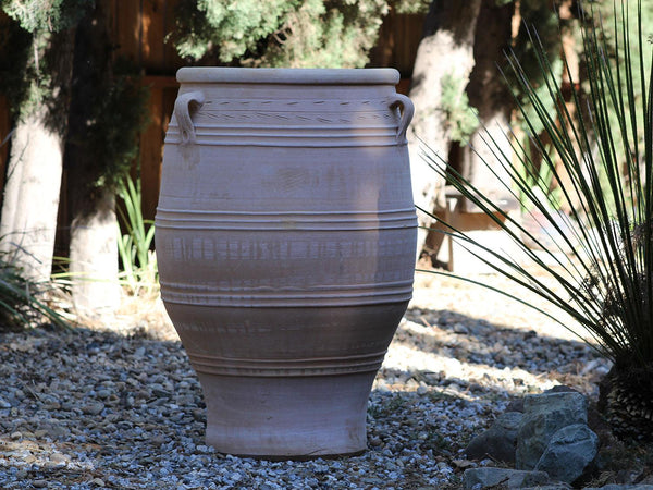 Pithari Urn By Plantatorem