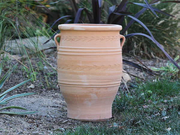 Pithari Urn By Plantatorem