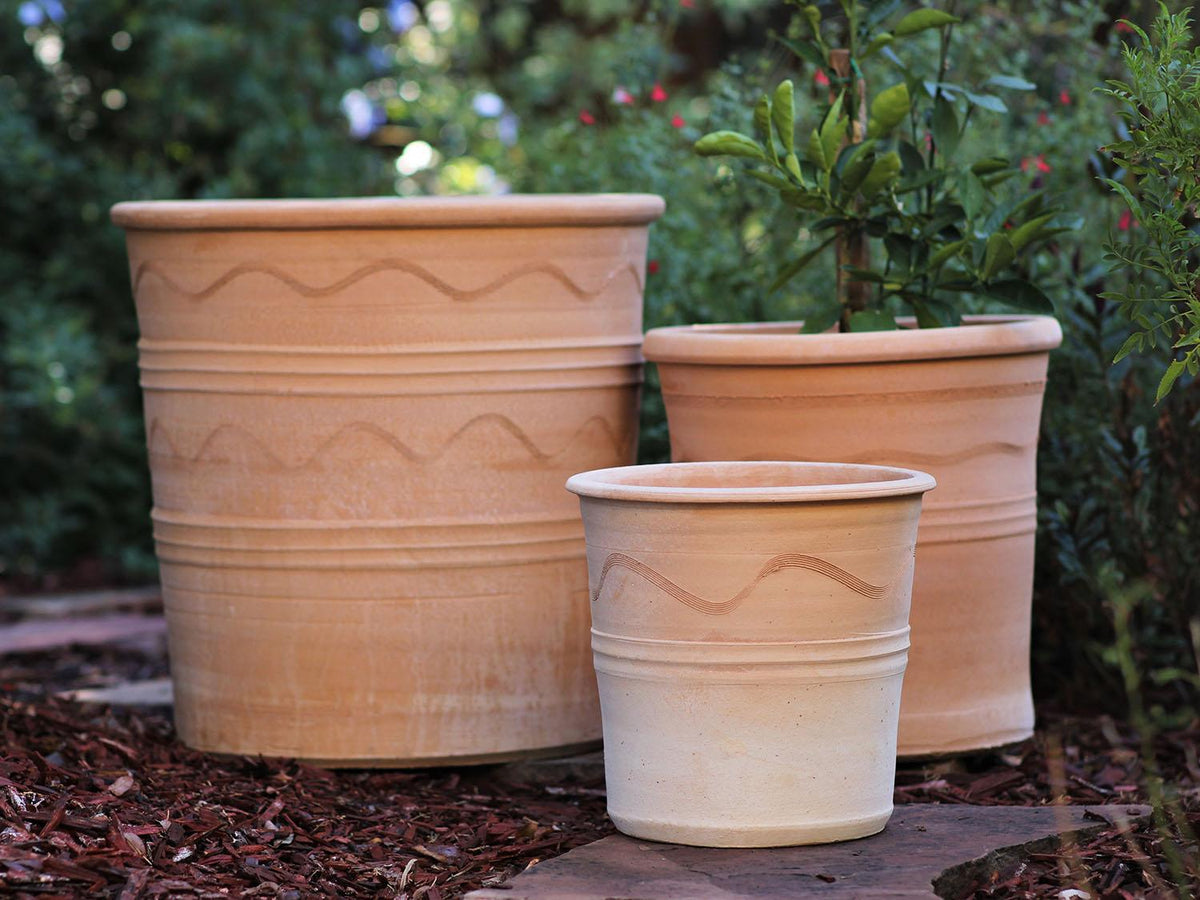 Panos Planter By Plantatorem