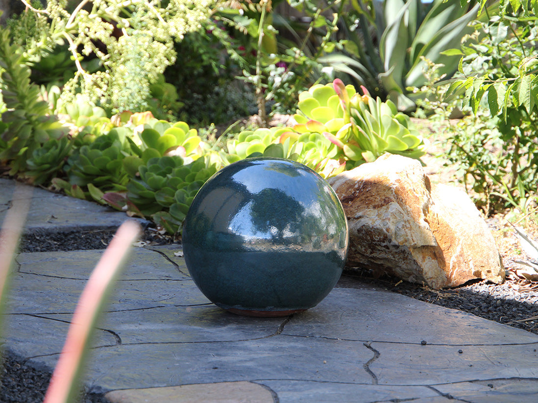 Outdoor Decorative Sphere Glazed By Plantatorem