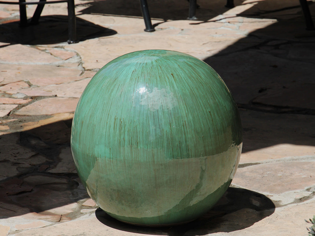 Outdoor Decorative Sphere Glazed By Plantatorem