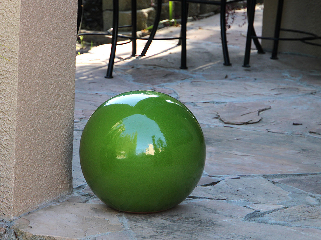 Outdoor Decorative Sphere Glazed By Plantatorem