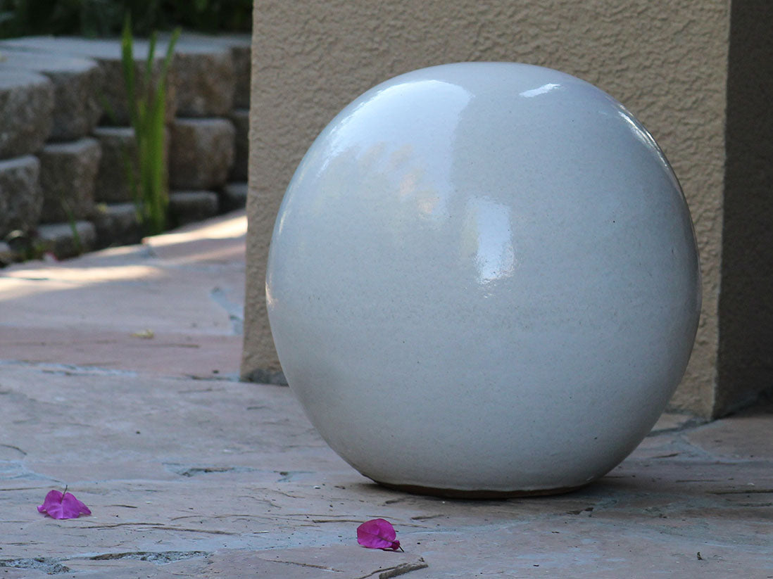 Outdoor Decorative Sphere Glazed By Plantatorem