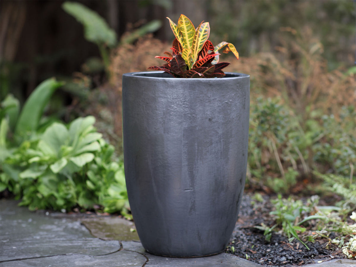 Tall Barrel Planters By Plantatorem