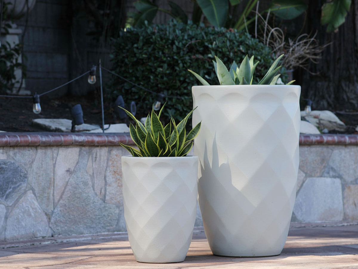 Tall Diamond Planter By Plantatorem