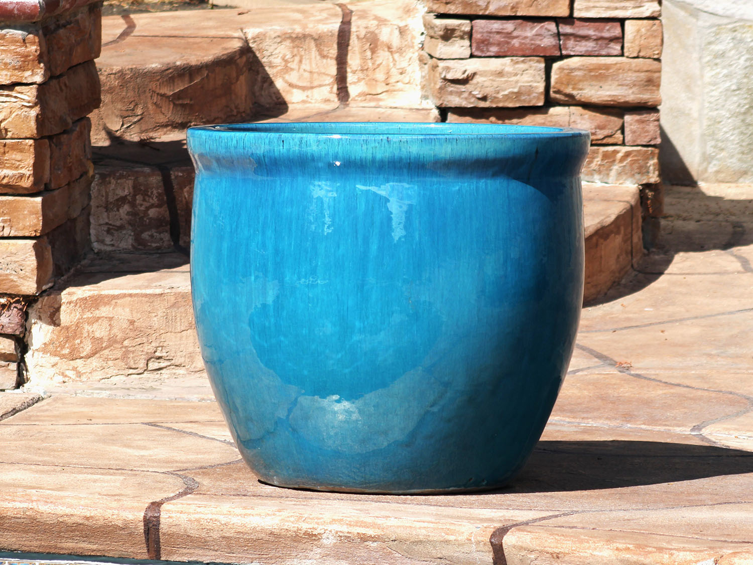Small No Decor Planter By Plantatorem