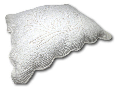 DaDa Bedding Elegant Cottage Ivory White Floral Matelassé Cotton Pillow Sham - Queen Size 20