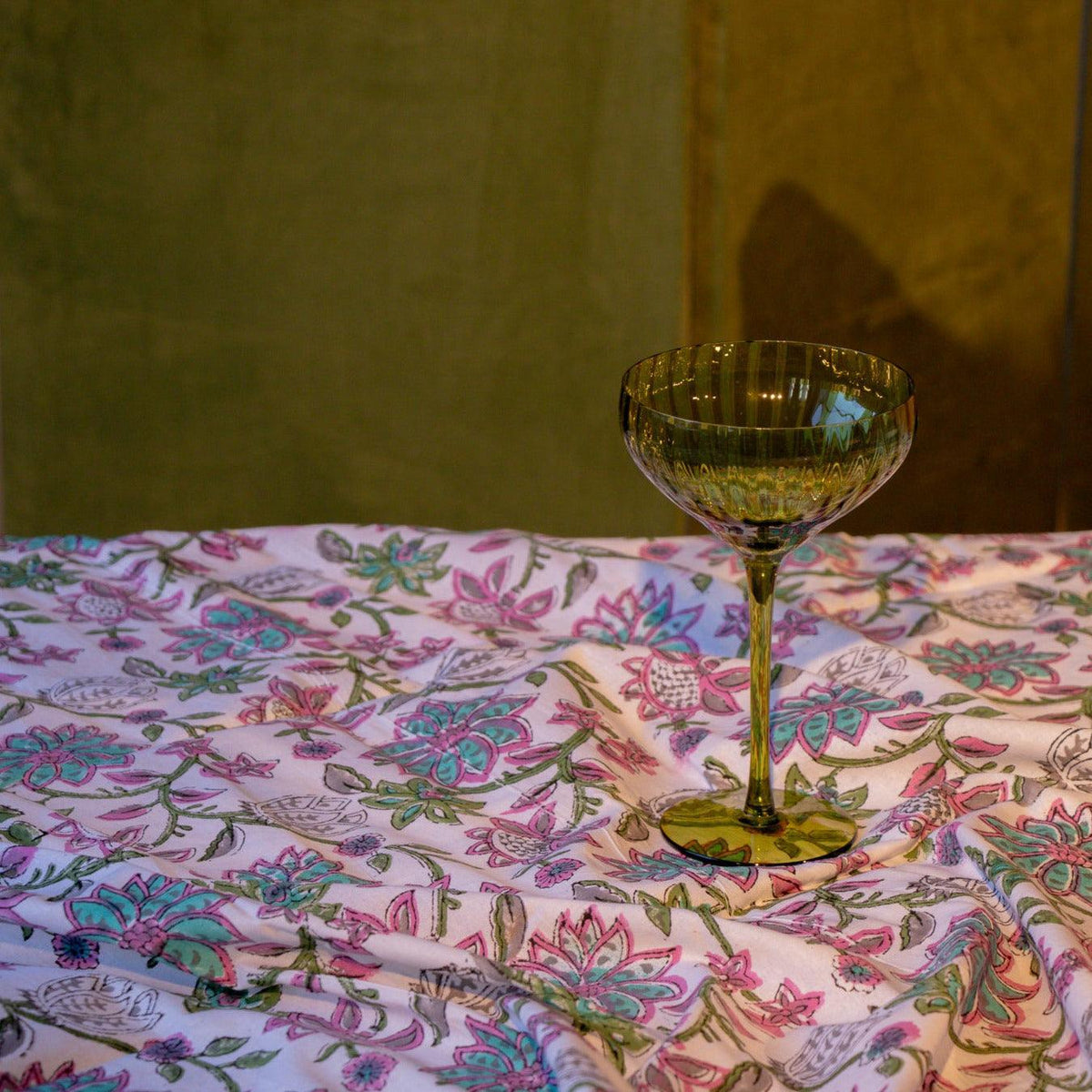 Pendula Petunia Organic Cotton Tablecloth