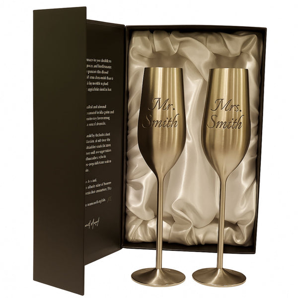 Personalized Champagne Flutes Set of 2, 7.5 Ounces
