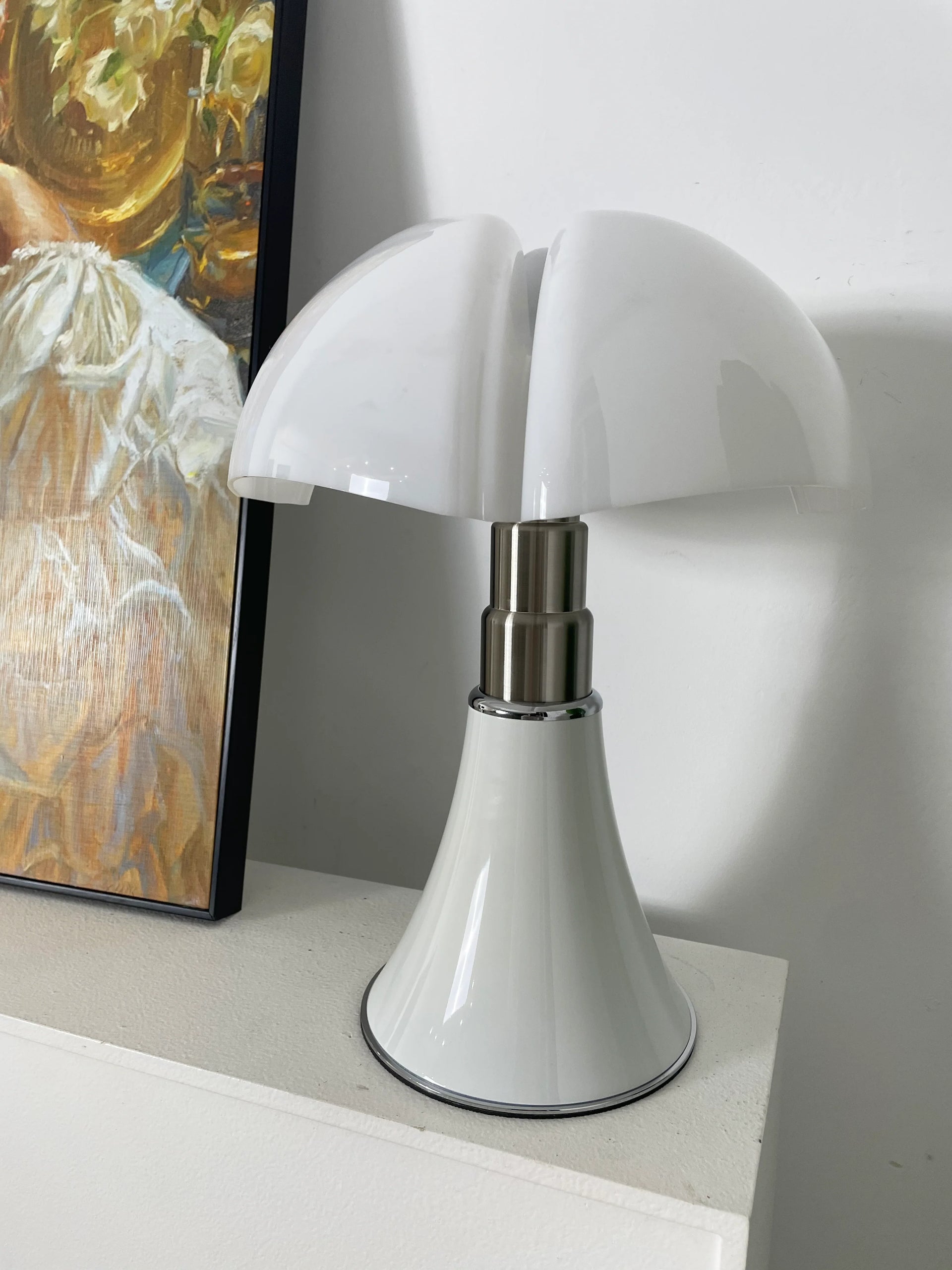 Pipistrello Acrylic Table Lamp