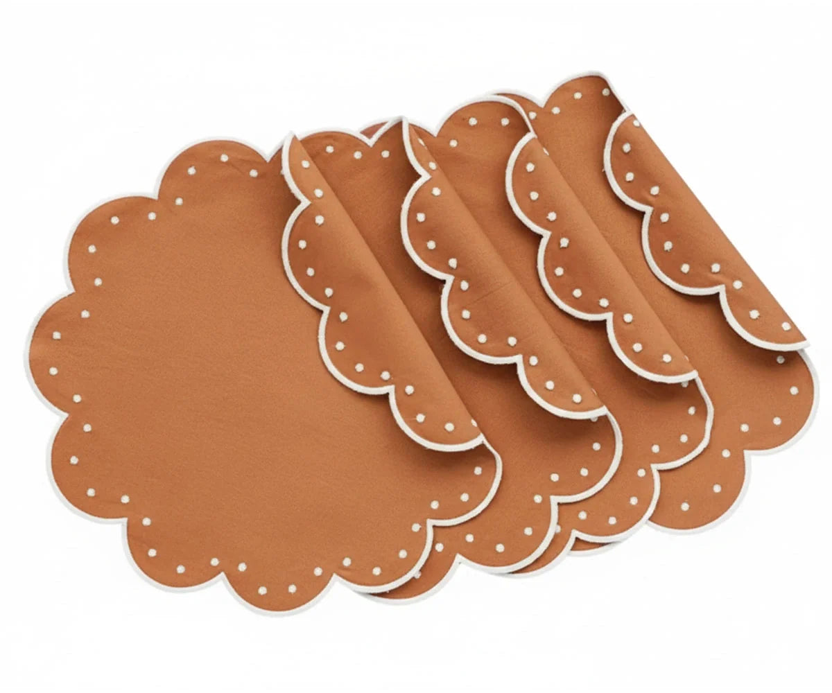 Placemats Round - Scallop Placemat Washable