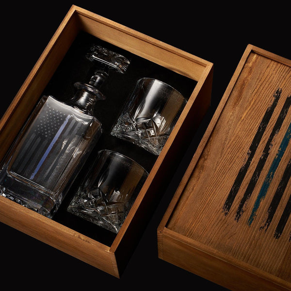 Police Tactical Blue Tattered American Flag Whiskey Decanter Gift Set | 730mL Decanter 2 Whiskey Glass | Law Enforcement Gift for Police Officer, Blue Rights, 2nd Amendment Gifts, PD Men, Dad, Him