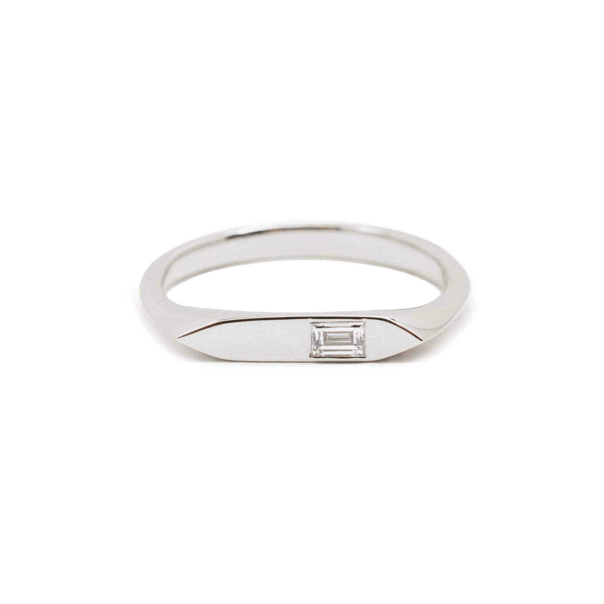 SIGNET 105 | Silver + Diamond