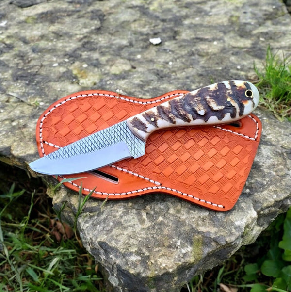 Ranch Cowboy Knives with Leather Case – Sheep Horn Handle