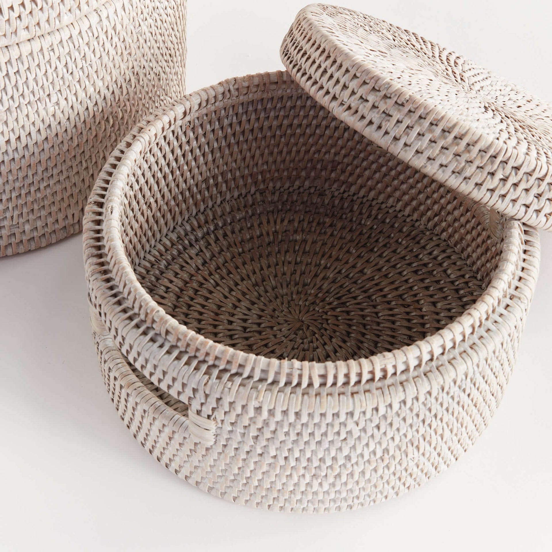 Round Rattan Storage Baskets with Lids (Set of 2)