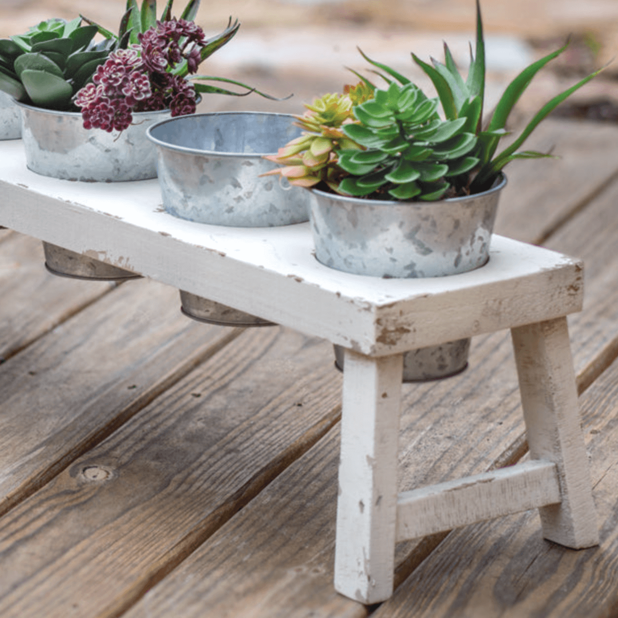 Rustic Farmhouse Bench Planter with Galvanized Pots