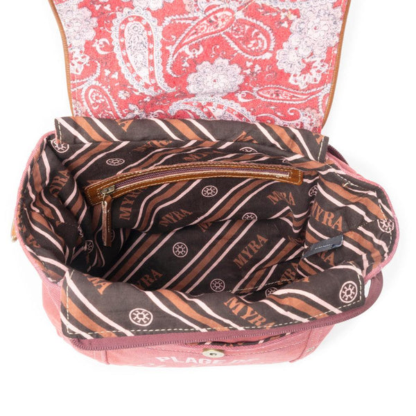St. Tropez Explorer Shoulder Bag in Pink