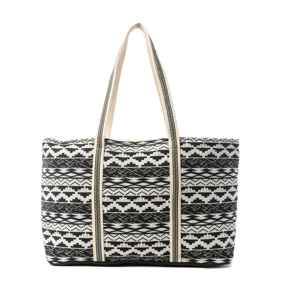 Myra Nocturne Mesa Weekender Bag in Midnight Ivory