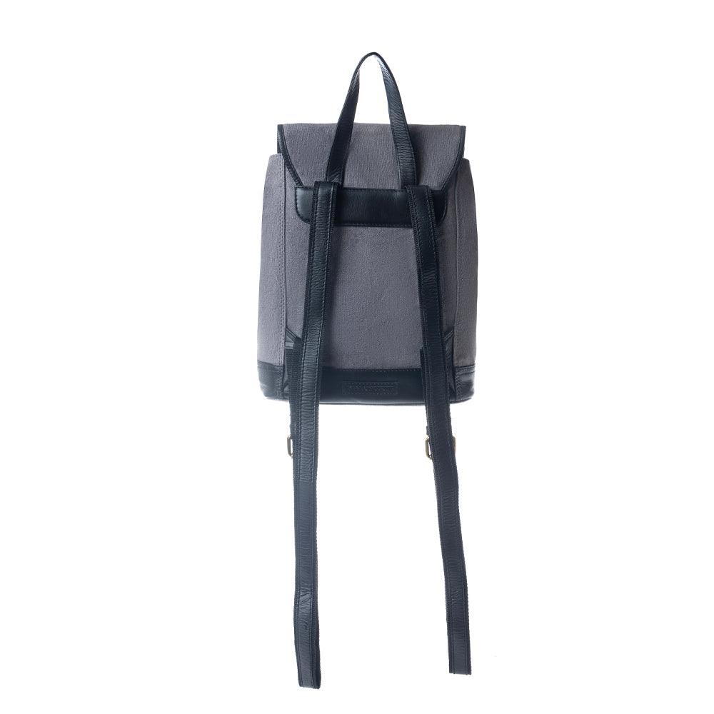 Yellowstone Paradise Valley Backpack in Ash