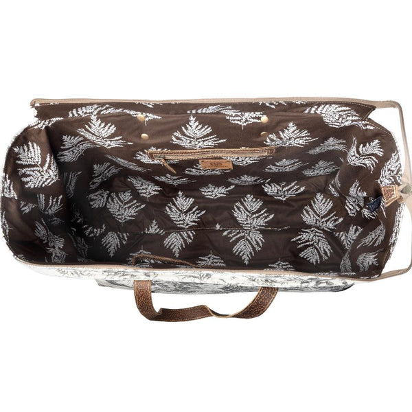 Myra Wildfern Hide Western Weekender Bag for Women in ivory with hairon detail