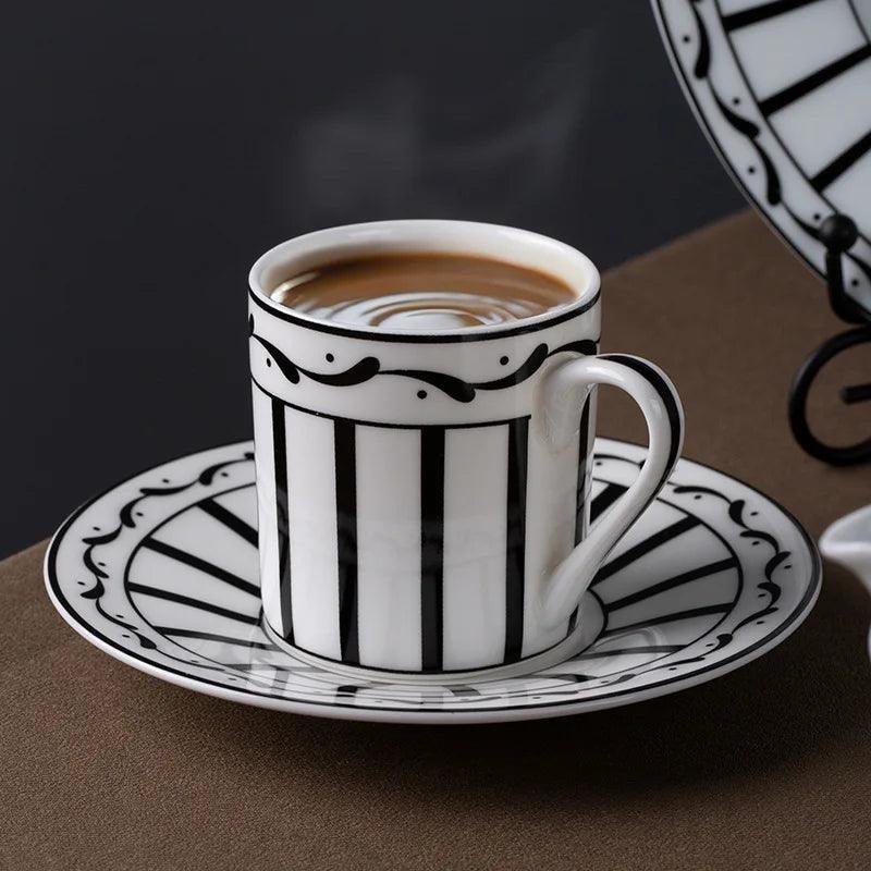 Bone china plates, coffee cups, home high-end shallow flat plates, Western cuisine plates, steak plates, creative hotel meals
