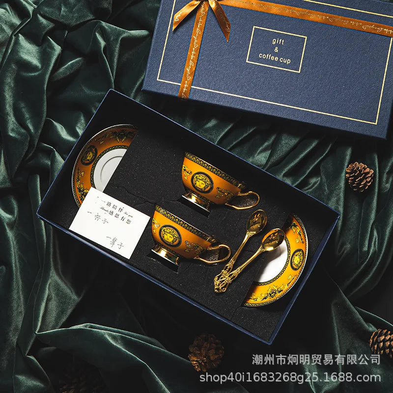 High value bone china retro European coffee cup saucer teacup ceramic water cup light luxury set wholesale business gifts