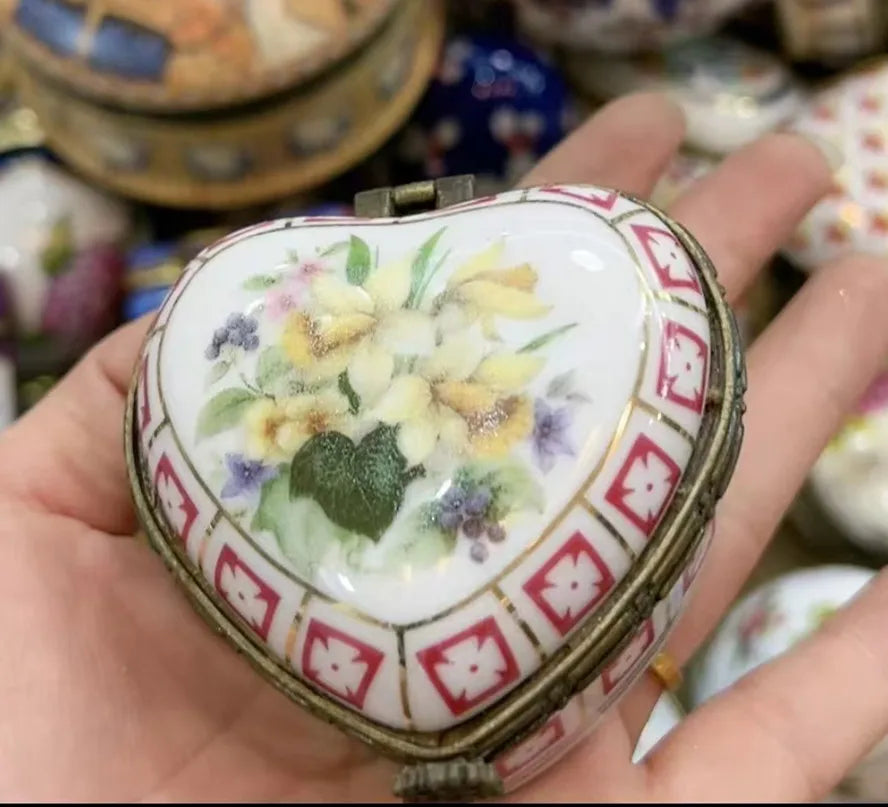 Ceramics Flower Jewelry Storage Box Vase Flower Basket Jewelry Case Storage Jewelry Organizer Display Gifts Home Decor Ornament