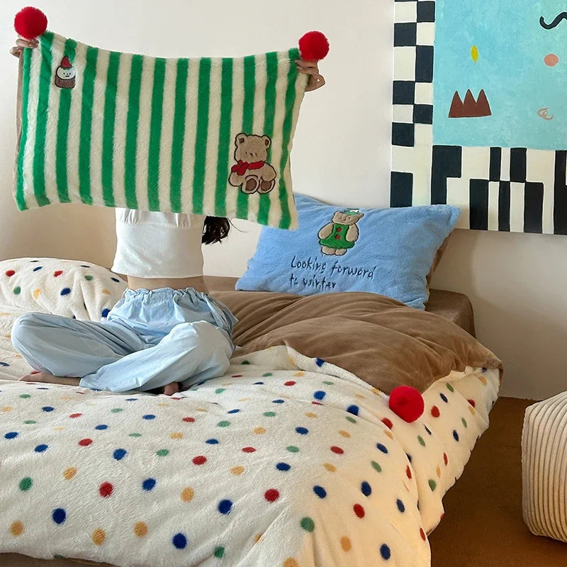 Embroidered Velvet Duvet Set