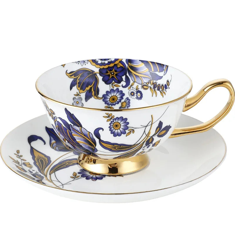 Retro Ceramic Gold-rimmed Coffee Mugs European Bone China Coffee Cups and Saucers Set Light Luxury Tea Cups Gift