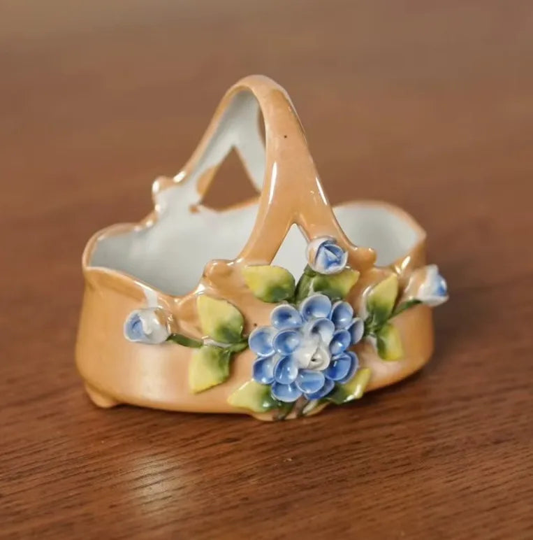 Resin Flower Jewelry Storage Box Vase Flower Basket  Jewelry Case Storage Jewelry Organizer Display Home Decor Ornament