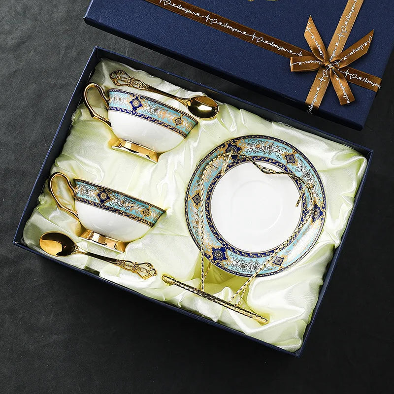 Retro European bone china coffee cup set ceramic high value water cup light luxury cup saucer afternoon tea cup tea set