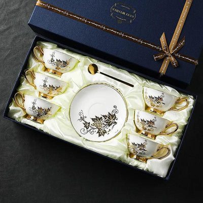 Coffee cup small exquisite set ceramic British afternoon tea cup bone china flower tea cup European cup saucer high value
