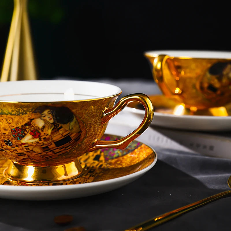 Royal Baroque Style Bone China Coffee Cup Saucer with Spoons Set Porcelain Ceramic Drinkware Afternoon Tea Set European Luxury