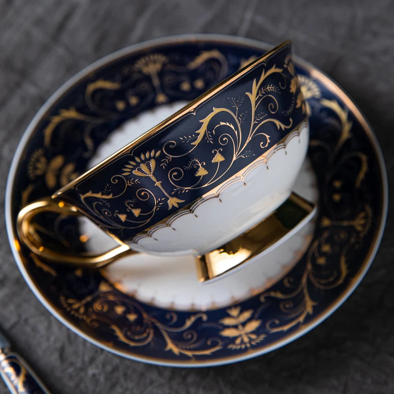 Bone China Mugs Coffee Cups Spoon Saucer 3pcs/Set Restaurant Drinking Utensils Household Drinkware for Wedding Birthday Gifts