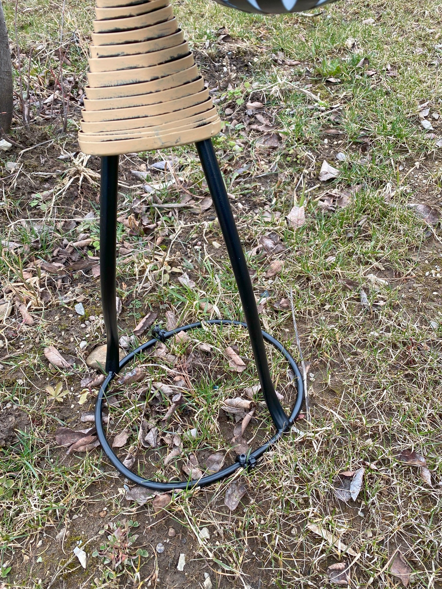 Abstract Tribal Lady Figurine Metal Sculpture On Head with Solar light