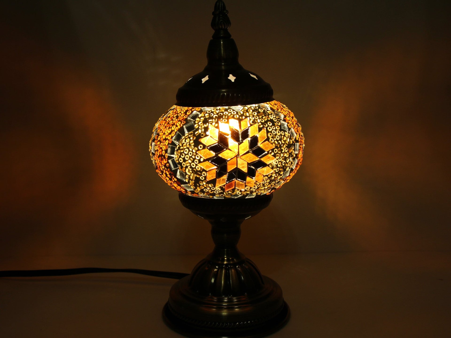 Turkish Mosaic Table Lamp with Bronze Finish - ACL8