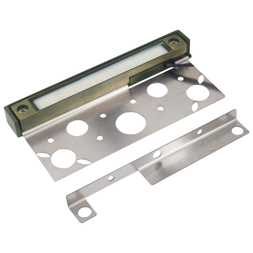 STB12 Brass LED 7