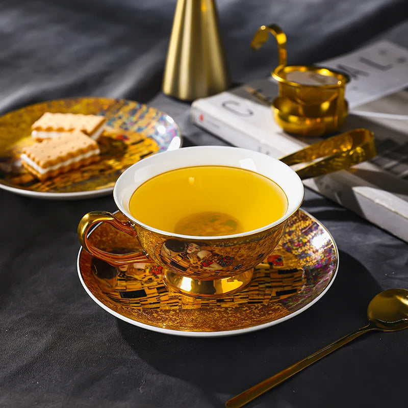 Royal Baroque Style Bone China Coffee Cup Saucer with Spoons Set Porcelain Ceramic Drinkware Afternoon Tea Set European Luxury