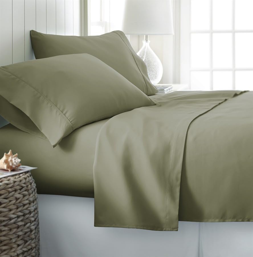 4-Piece 100% Cotton Solid Sheet Set – 300 Thread Count, Luxury Extra Soft